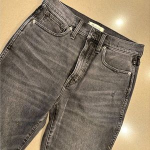 Madewell size 28 Black High-Rise Bootcut jeans! Purchased at Nordstrom worn once
